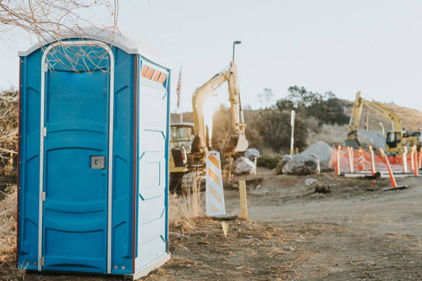 Best Porta potty rental near me  in Maywood Park, OR